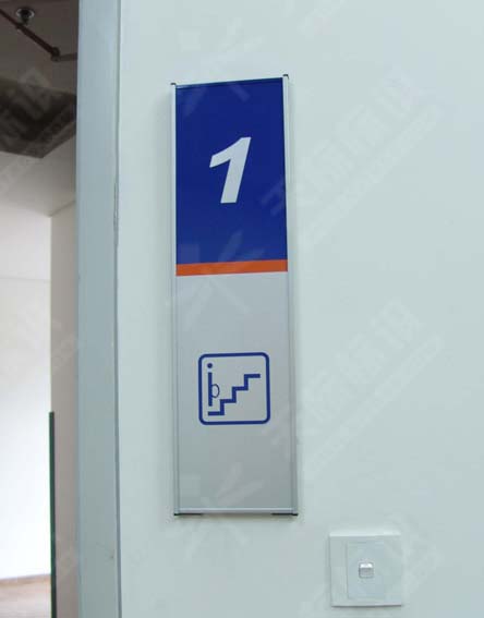 ƽ���N����(bi��o)�R��0170